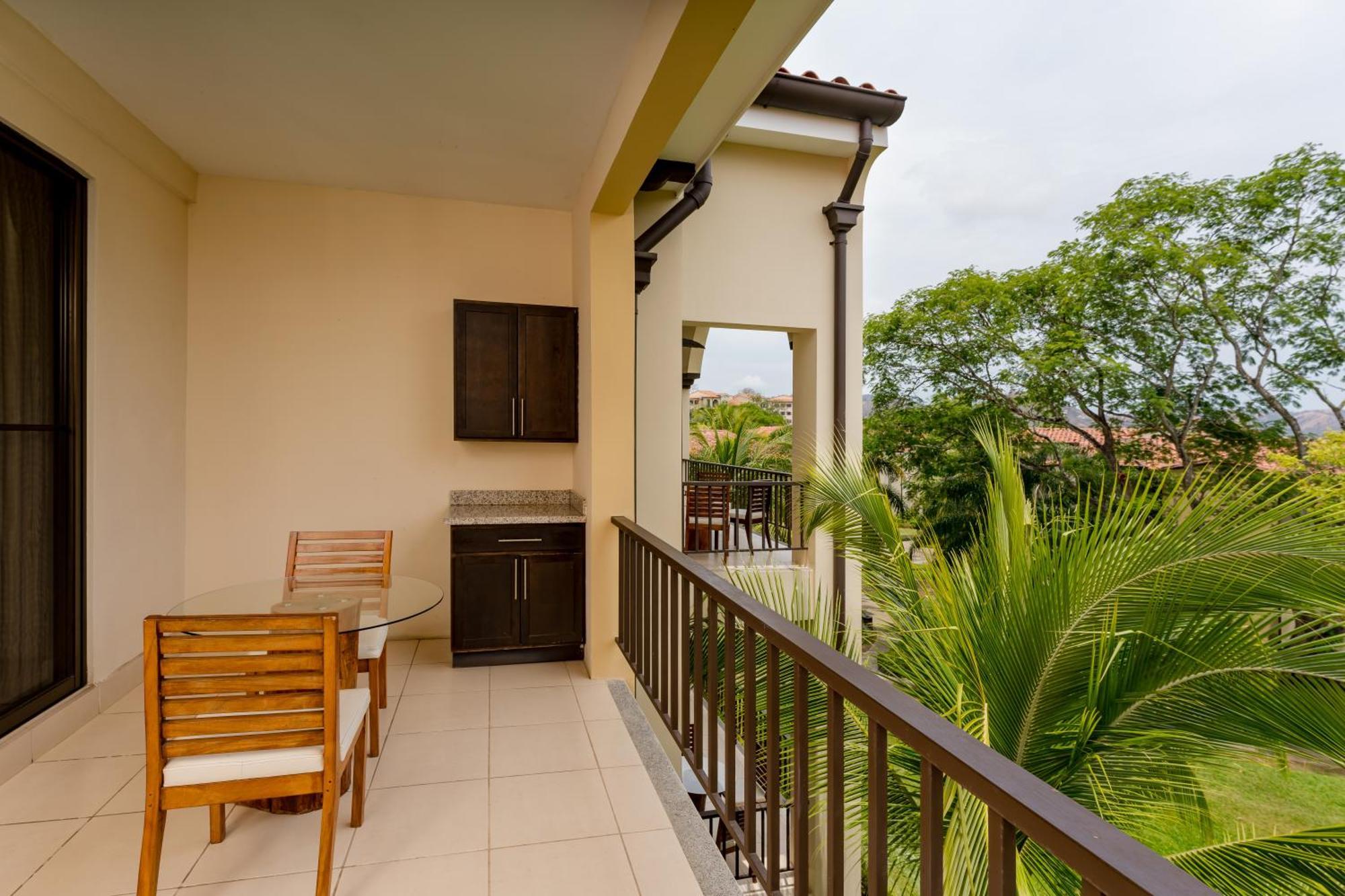 Coco Breeze Private Residence ภายนอก รูปภาพ