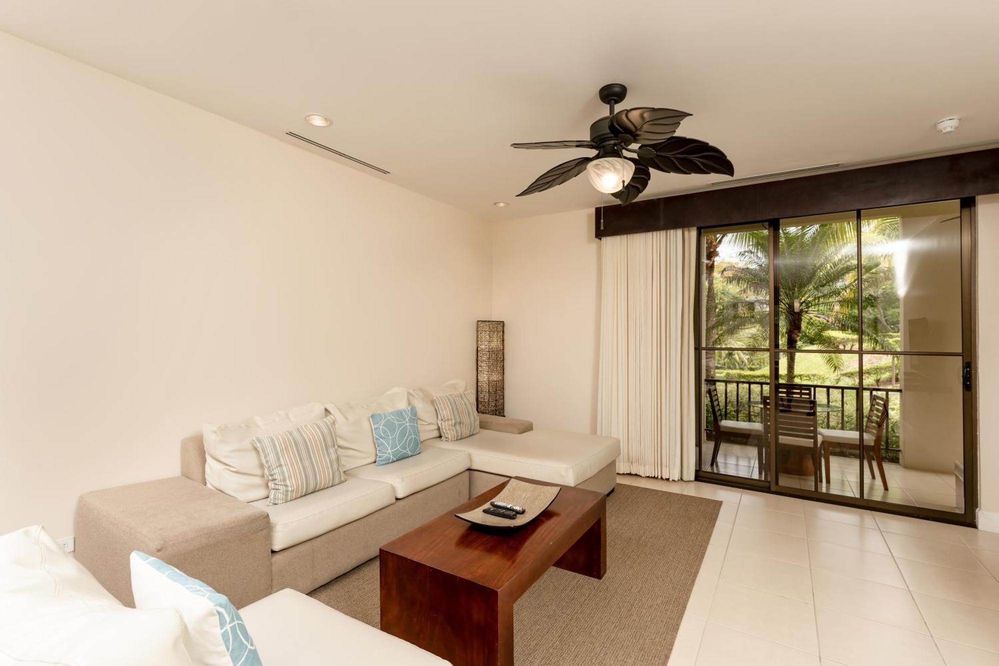 Coco Breeze Private Residence ภายนอก รูปภาพ